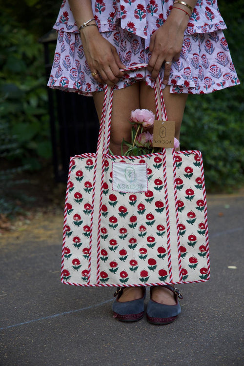 Slow Sunday Tote