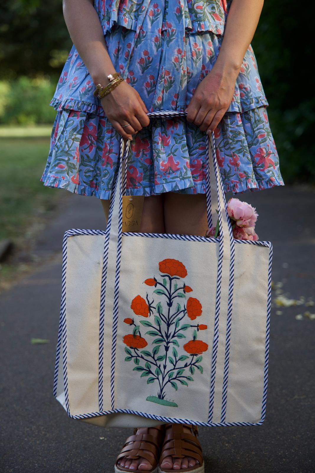 Slow Sunday Tote